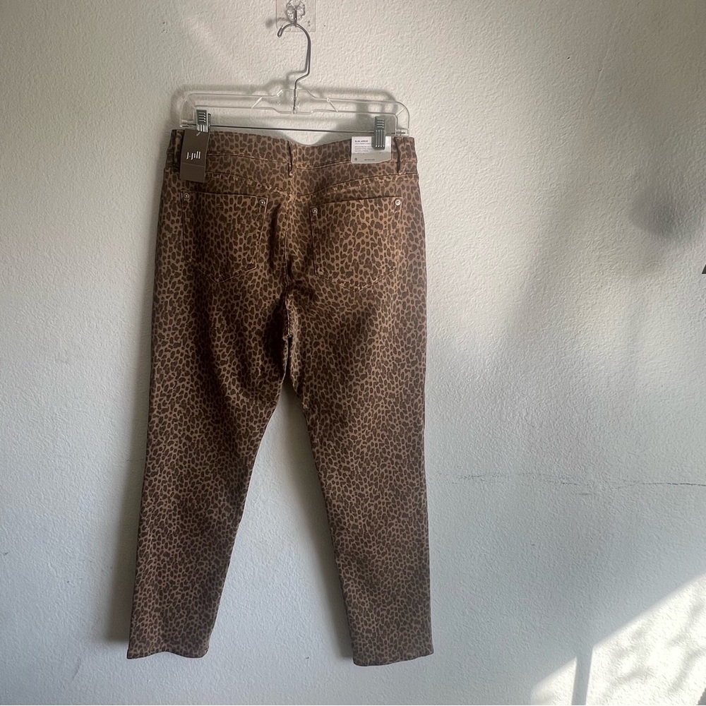 J.Jill Authentic Fit Slim-Leg Jeans Classic Cheetah Print Size 8 NWT - Picture 8 of 16